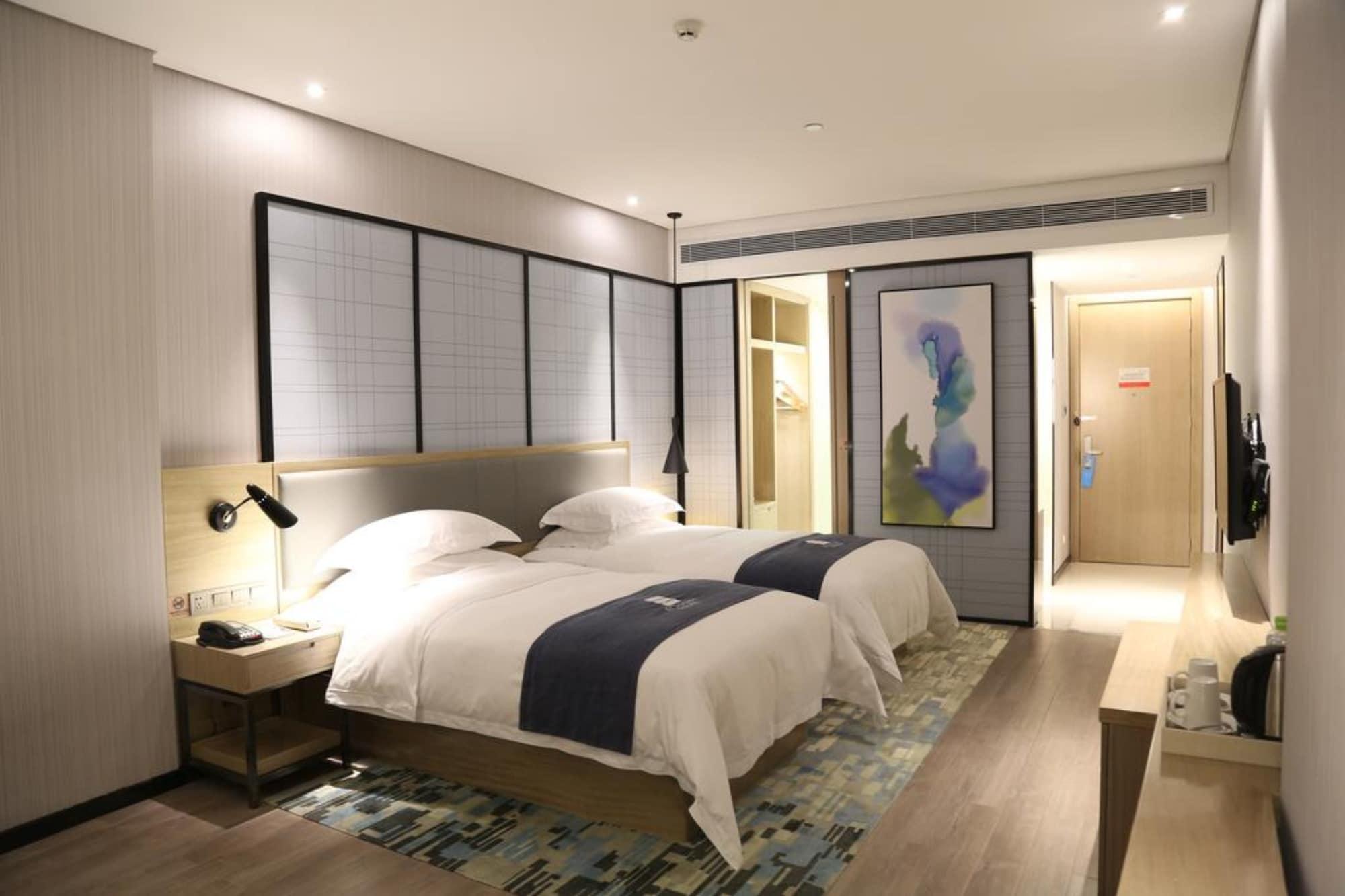 Echarm Hotel Guangzhou Kecun Metro Station Exterior photo